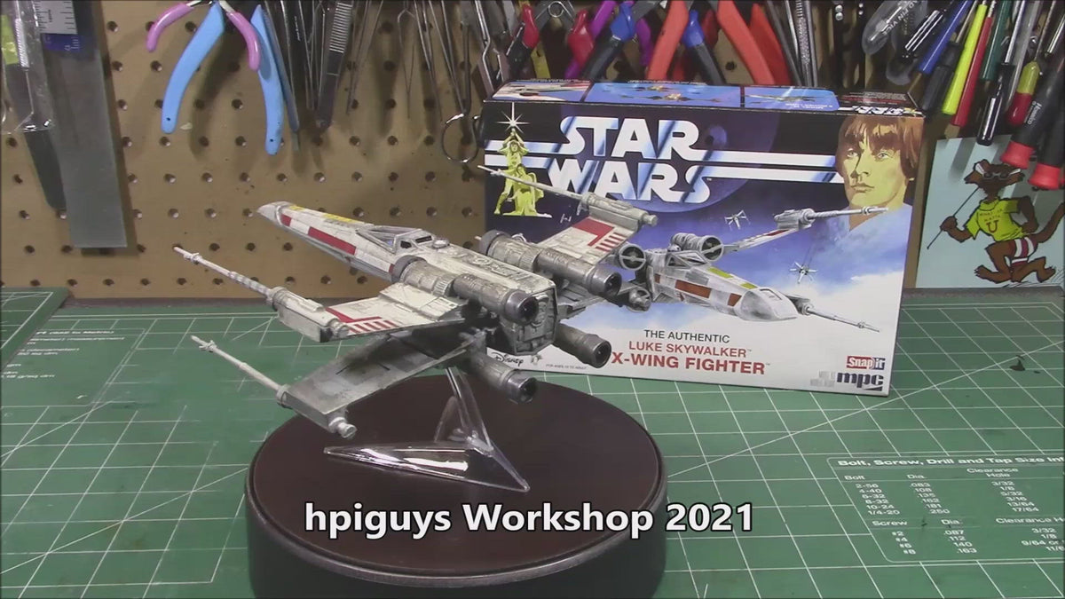 MPC Star Wars: A New Hope X-Wing Fighter (Snap) 1:63 Scale Model Kit