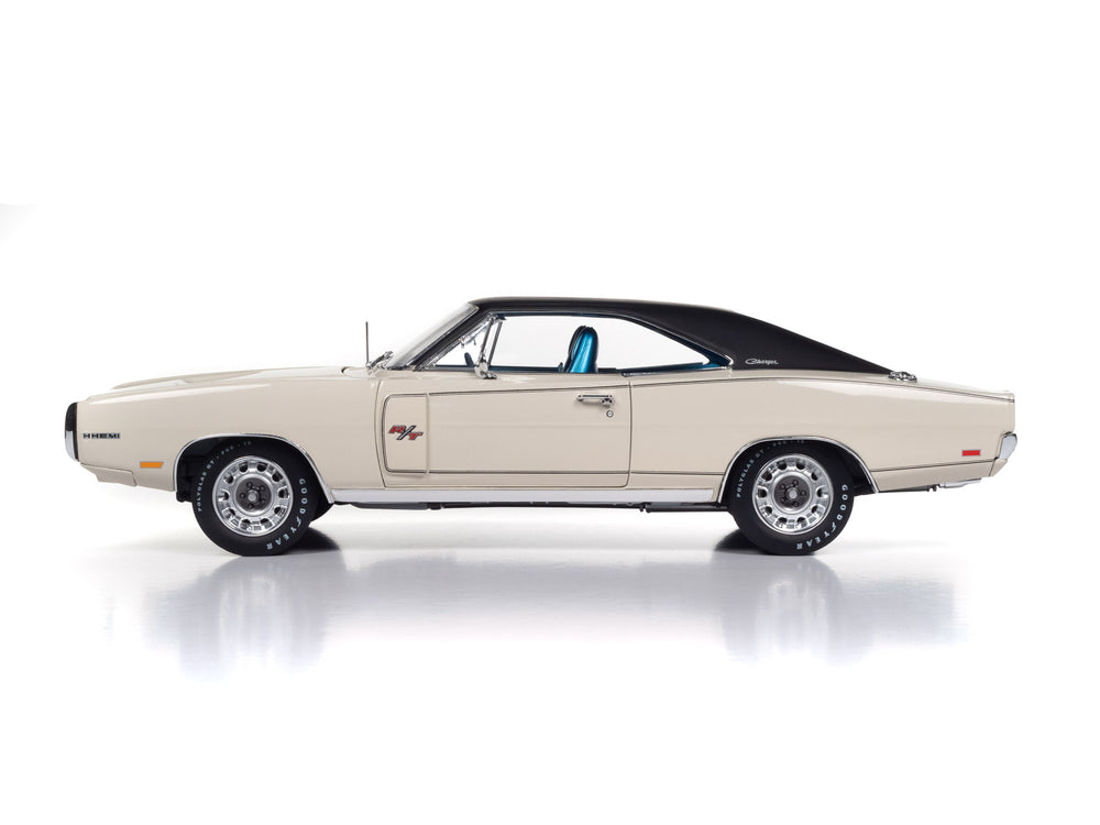 "PRE-ORDER" American Muscle 1970 Dodge Charger R/T MCACN  1:18 Scale Diecast (DUE OCTOBER 2024)