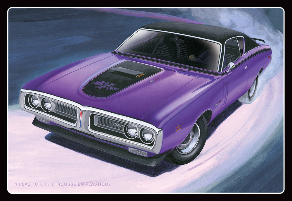 AMT 1971 Dodge Hemi Charger R/T 1:25 Scale Model Kit