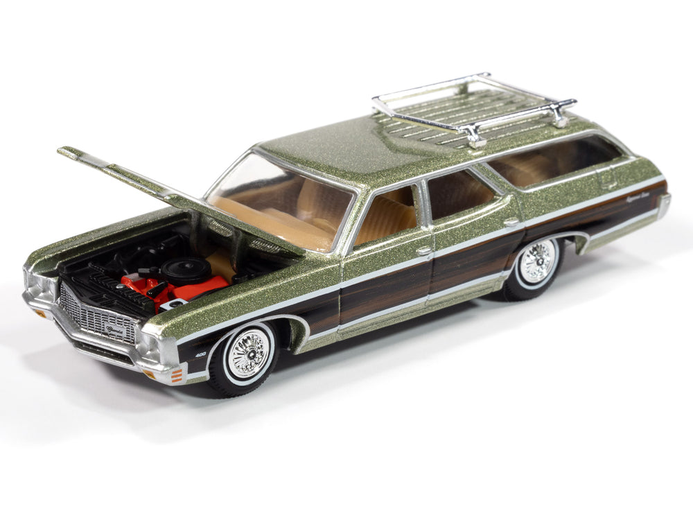 "PRE-ORDER" Auto World 1970 Chevy Kingswood Estate (Green Mist Poly w/Woodgrain Side Panels) 1:64 Diecast (DUE MARCH 2025)