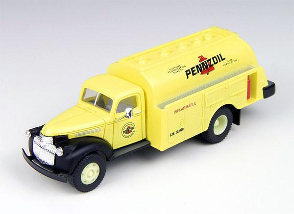 Classic Metal Works 1941-1946 Chevy Tank Truck Pennzoil 1:87 HO Scale