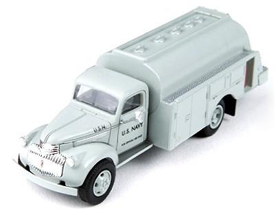 Classic Metal Works 1941-1946 Chevy Tank Truck Truck US Navy 1:87 HO Scale