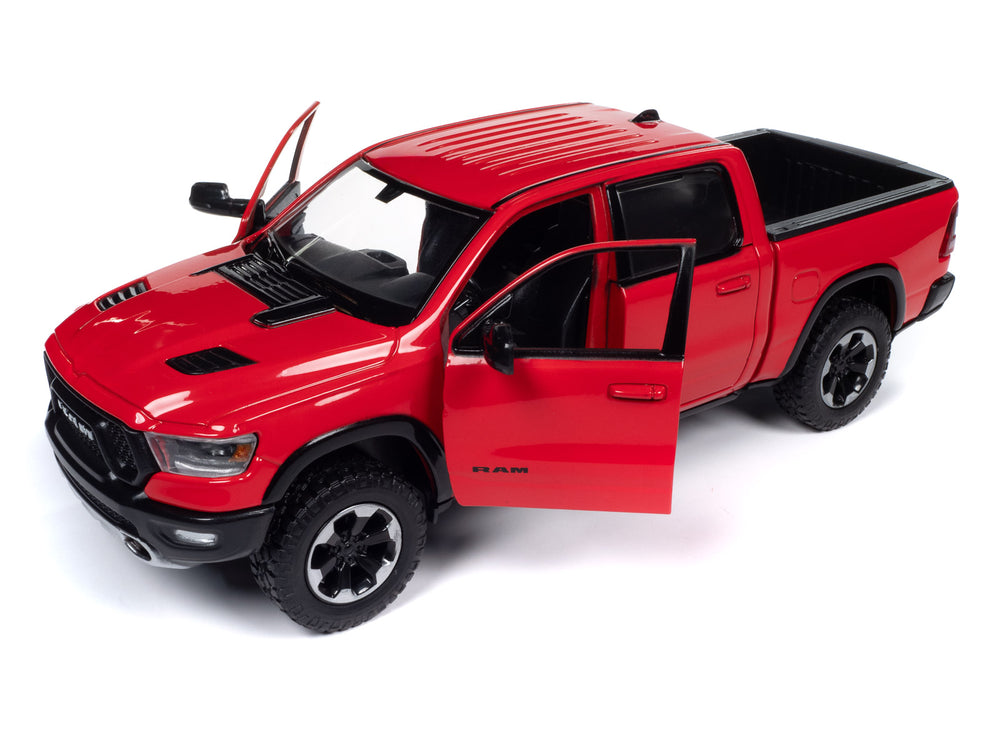 Johnny Lightning 2019 Ram 1500 Crew Rebel (Red) 1:27 Diecast