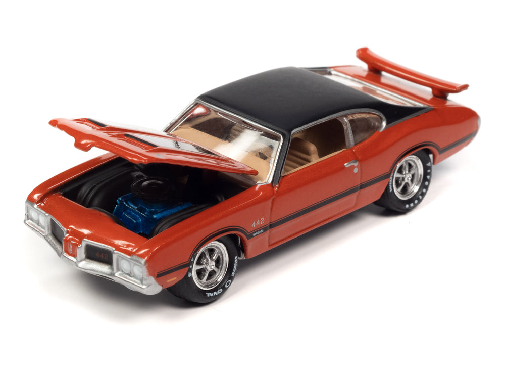 Johnny Lightning Muscle Cars 1972 Oldsmobile 442 W30 (Flame Orange Poly w/Flat Black Roof, Hood & Side Stripes) 1:64 Scale Diecast