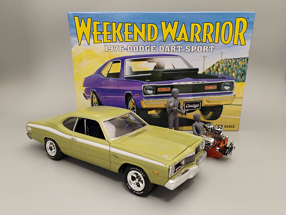 MPC 1976 Dodge Dart "Weekend Warrior" 1:25 Scale Model Kit