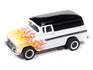 Auto World Thunderjet 1957 Chevrolet Suburban (White) HO Scale Slot Car