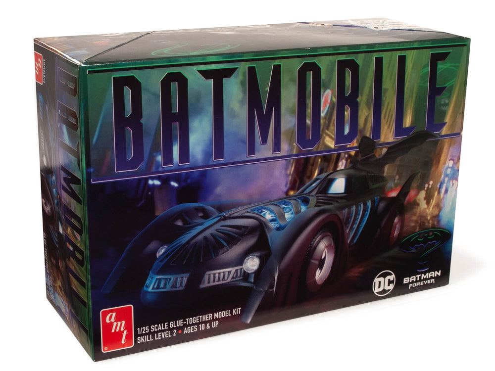 AMT Batman 1989 Batmobile w/Resin Batman Figure 1:25 Scale Model